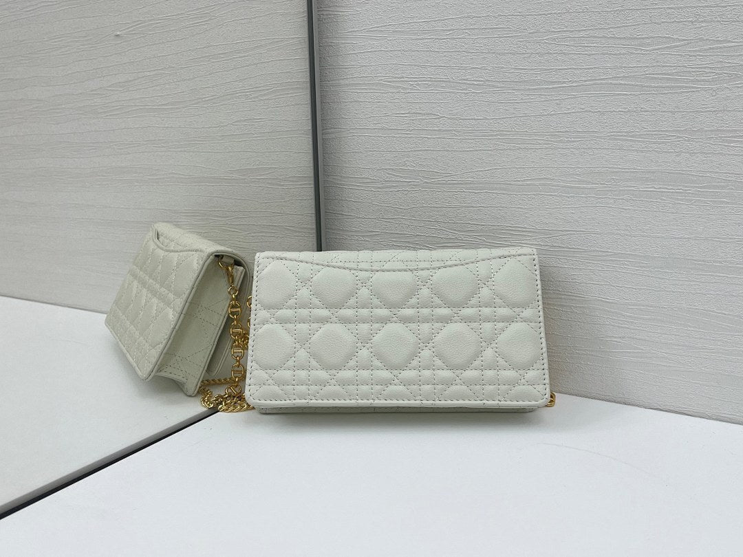 Ezyycart Bags - Best High-End Brands in One Place - AFFORDABLE LUXURY BAGS - 19036