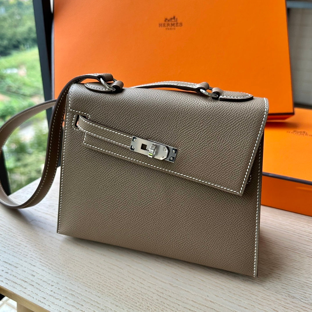 new-luxury-designer-bags-nm22986