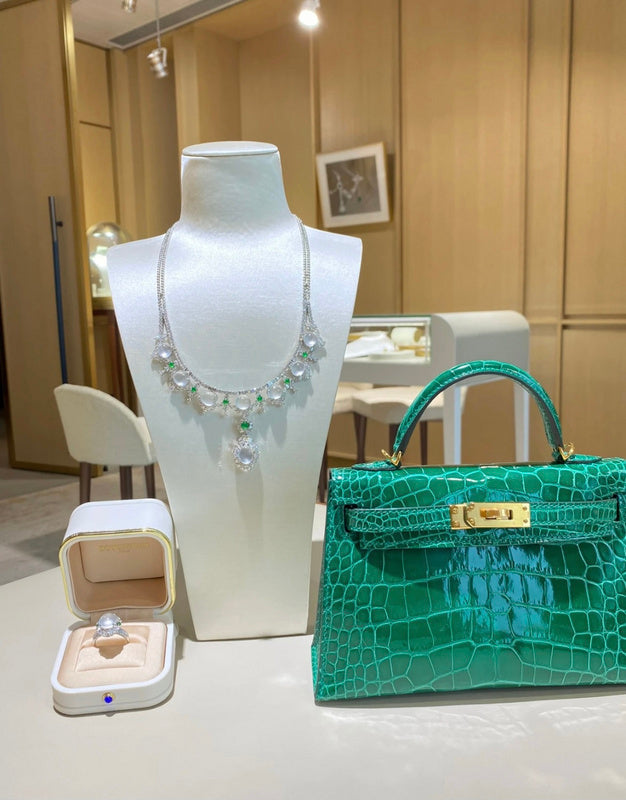 new-luxury-designer-bags-nm23859
