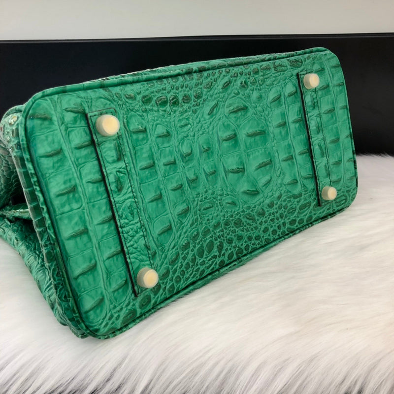 new-luxury-designer-bags-nm23521