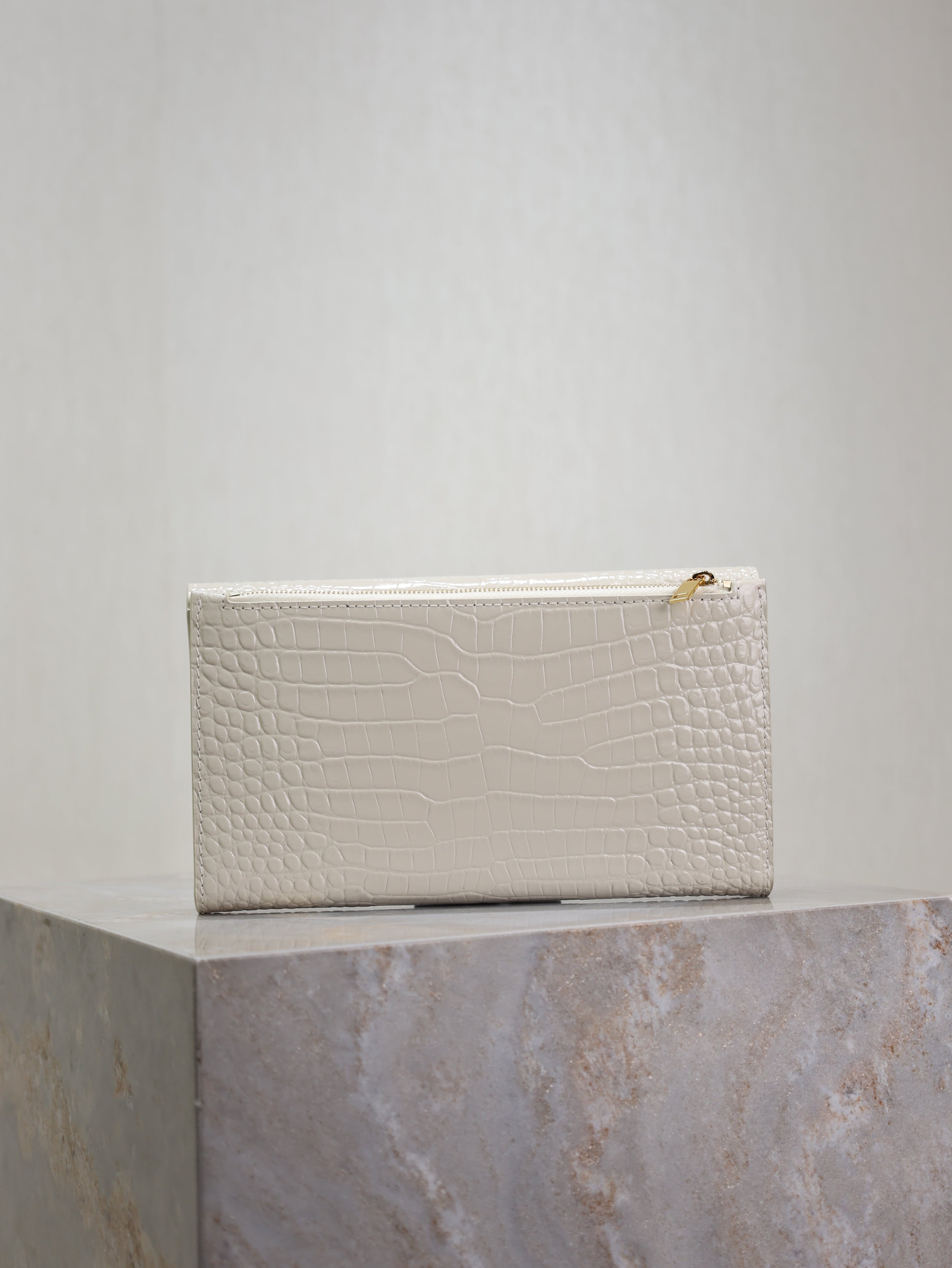 Ezyycart Bags - Premium Luxury Goods and Accessories - AFFORDABLE LUXURY BAGS - 5950