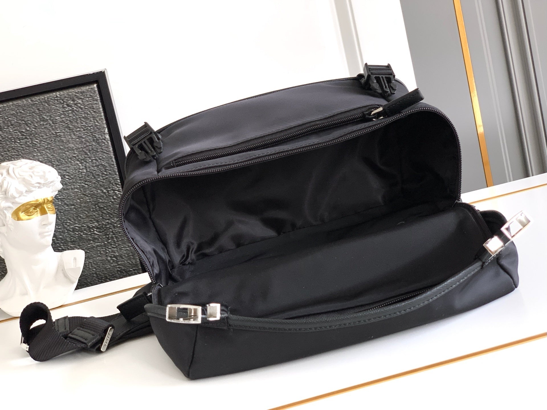Ezyycart Bags - Premium Luxury Goods and Accessories - AFFORDABLE LUXURY BAGS - 14221