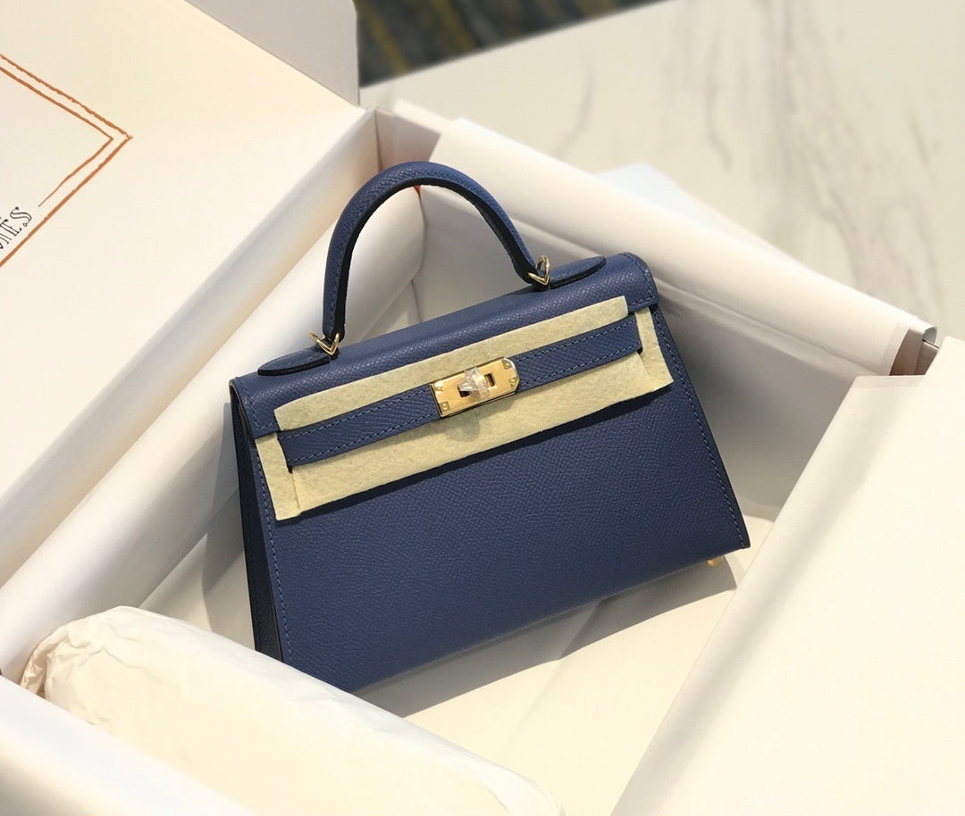 new-luxury-designer-bags-nm23082