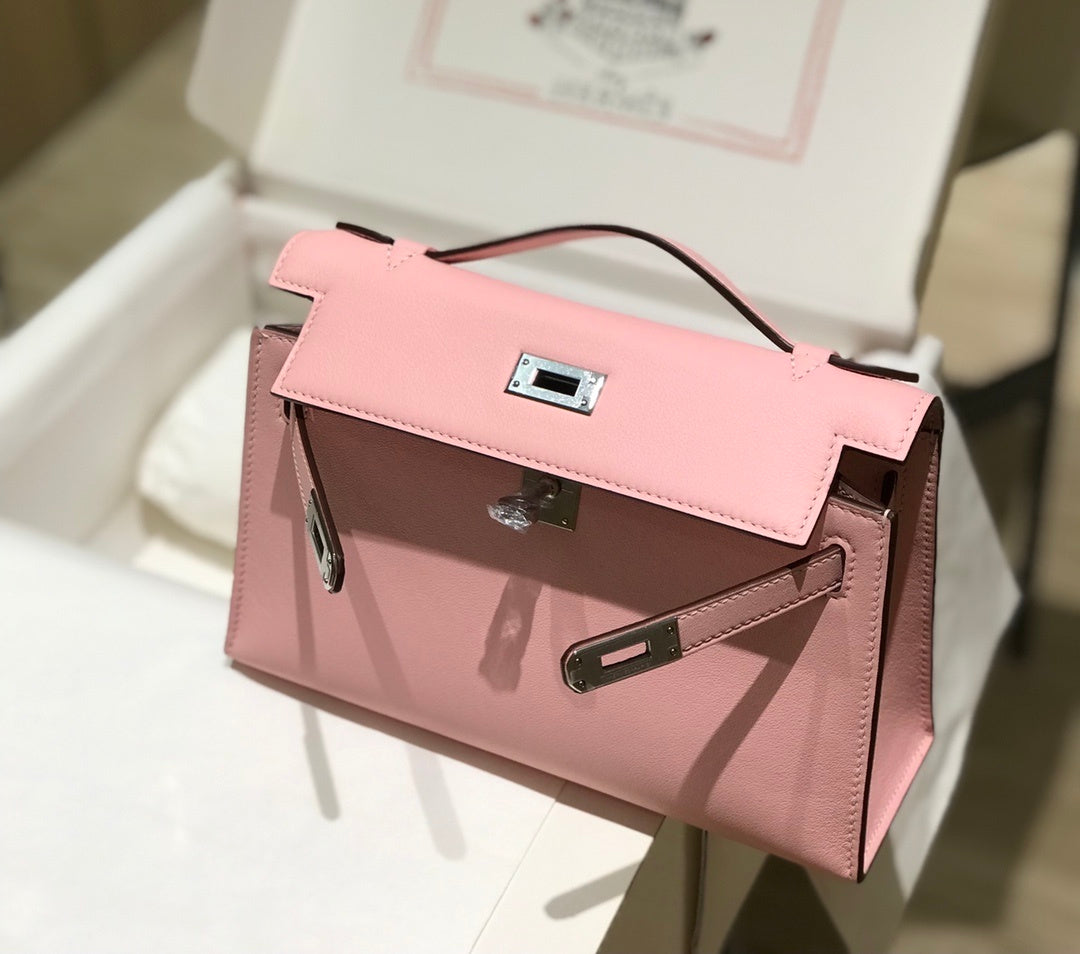 new-luxury-designer-bags-nm23129