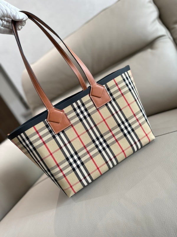 Ezyycart Bags - DESIGNER BAGS FOR WOMEN - AFFORDABLE LUXURY BAGS - 17351