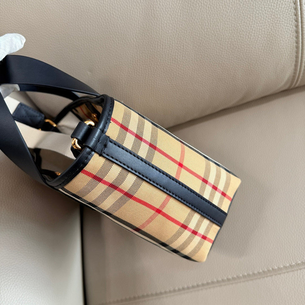 Ezyycart Bags - High-Quality Designer Products for You - AFFORDABLE LUXURY BAGS - 17466
