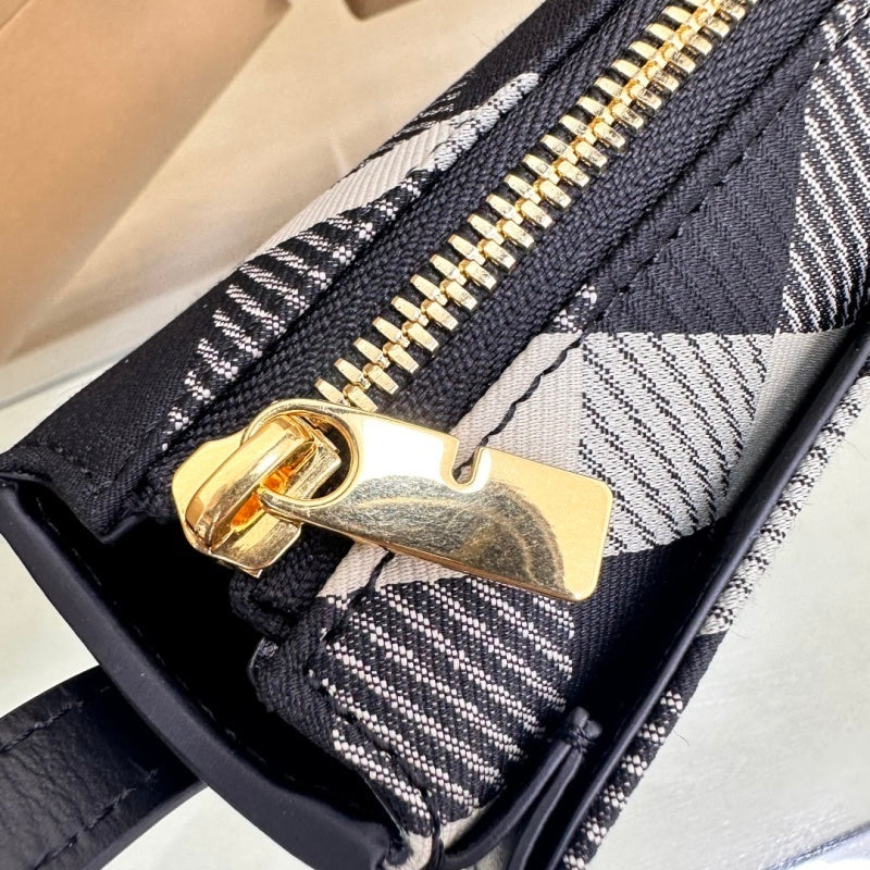 Ezyycart Bags - High-Quality Designer Products for You - AFFORDABLE LUXURY BAGS - 17214