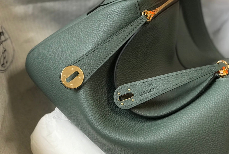 new-luxury-designer-bags-nm23784