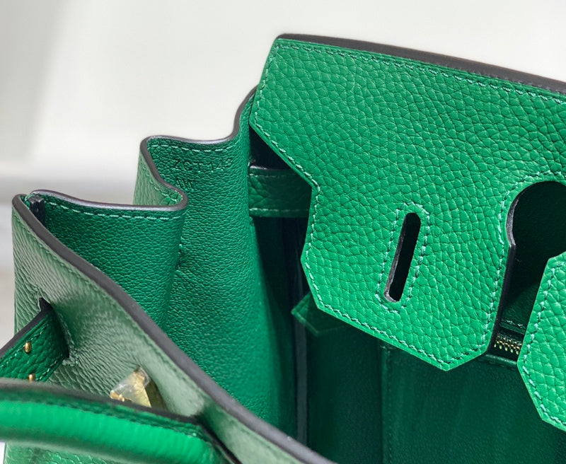 new-luxury-designer-bags-nm23719