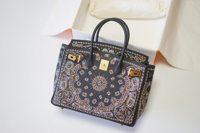 new-luxury-designer-bags-nm23810
