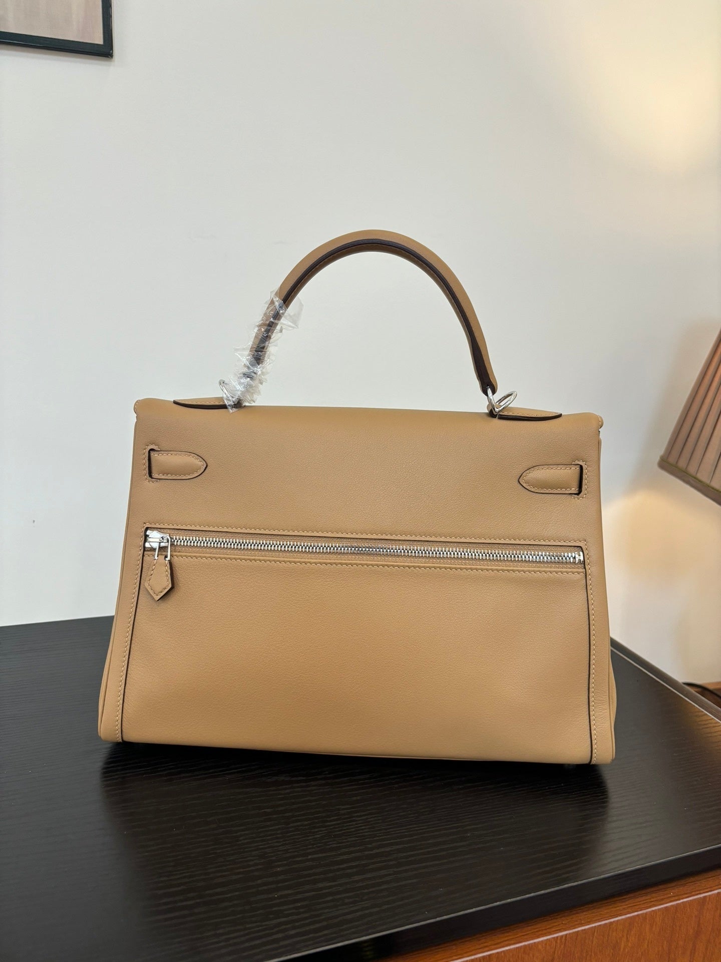 new-luxury-designer-bags-nm22944