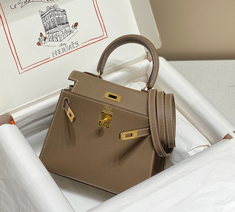 new-luxury-designer-bags-nm23720