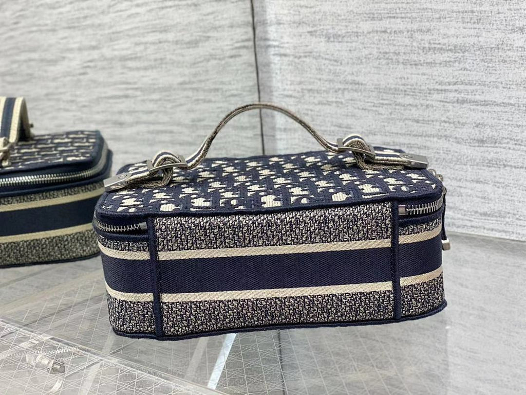 Anum Bags - DESIGNER BAGS FOR WOMEN - AFFORDABLE LUXURY BAGS - 18919