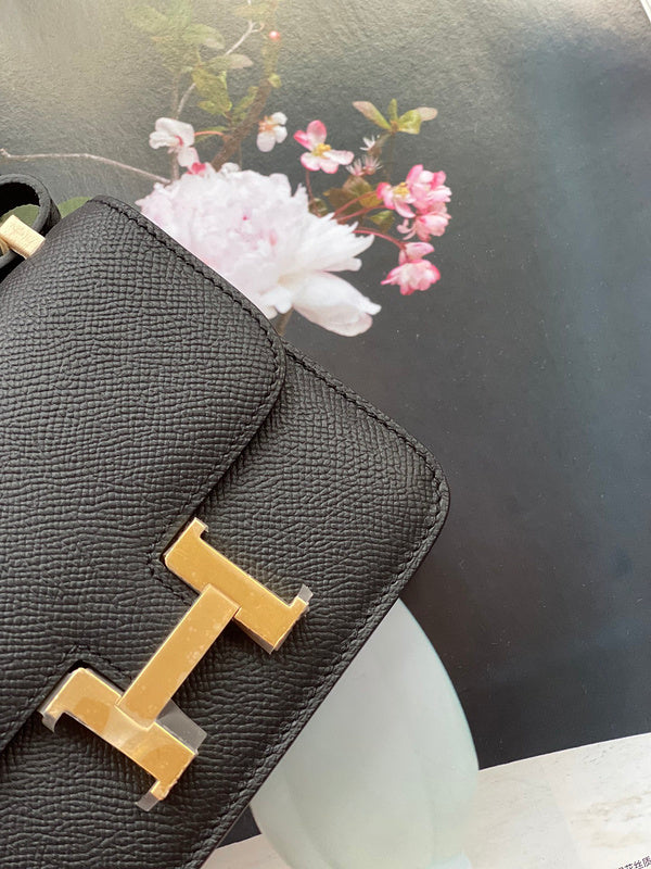 new-luxury-designer-bags-nm23492