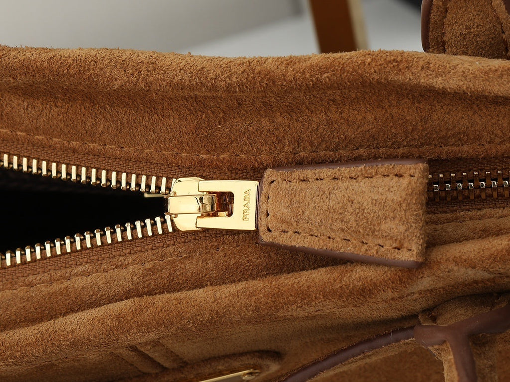 Ezyycart Bags - High-Quality Designer Products for You - AFFORDABLE LUXURY BAGS - 13990