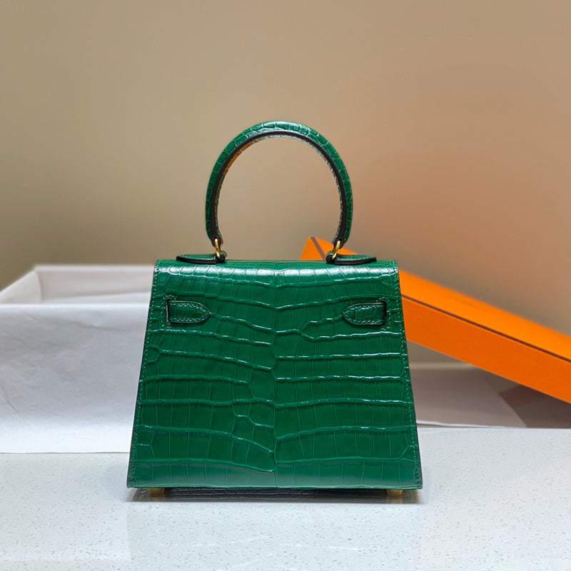 new-designer-premium-bags-nm23689
