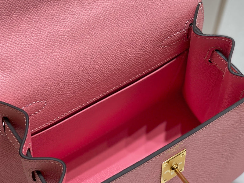 new-luxury-designer-bags-nm23539