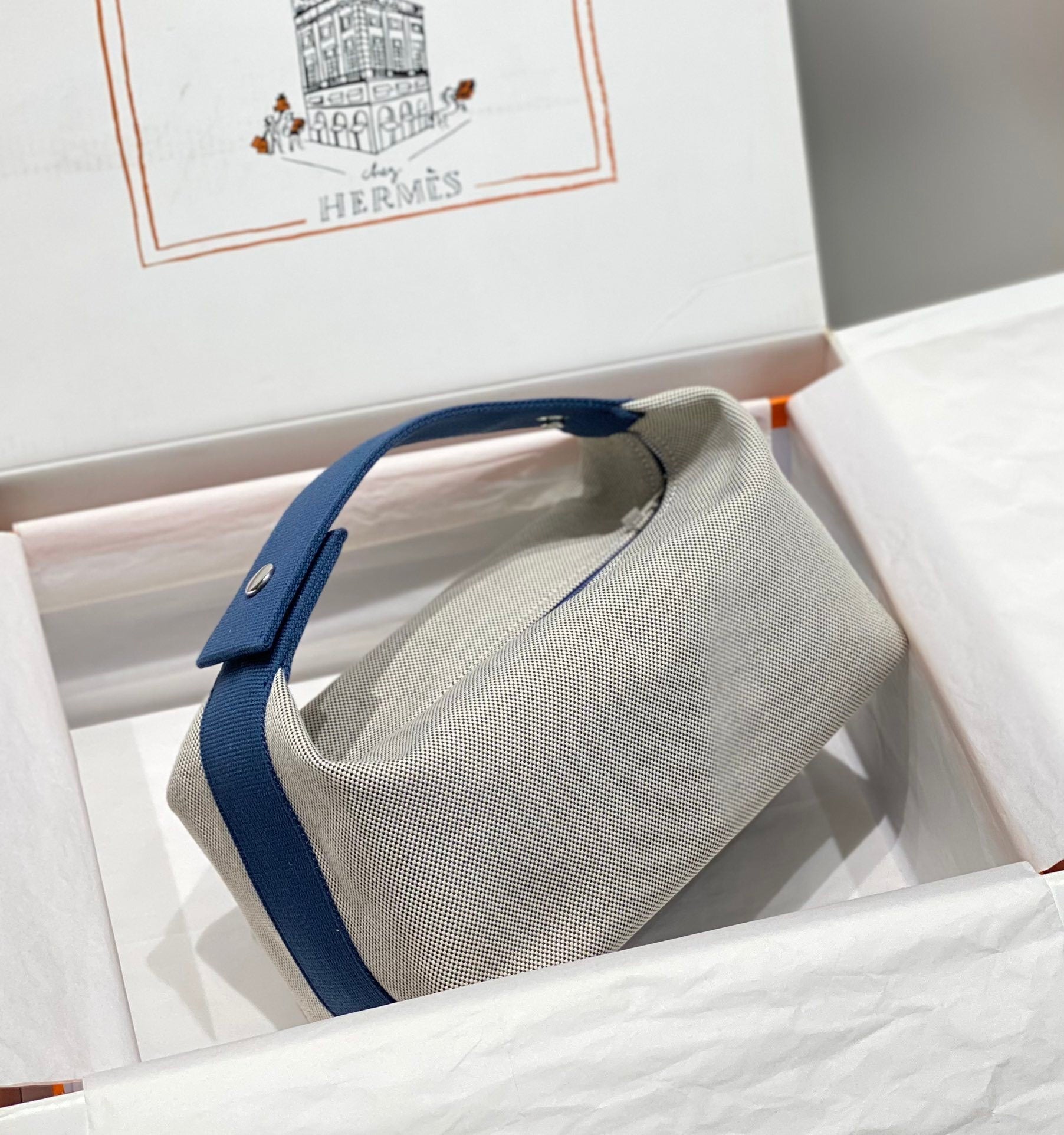 new-luxury-designer-bags-nm22991