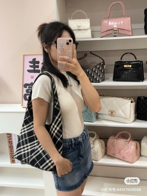 Ezyycart Bags - DESIGNER BAGS FOR WOMEN - AFFORDABLE LUXURY BAGS - 17211