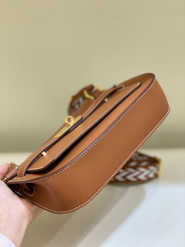new-luxury-designer-bags-nm23980