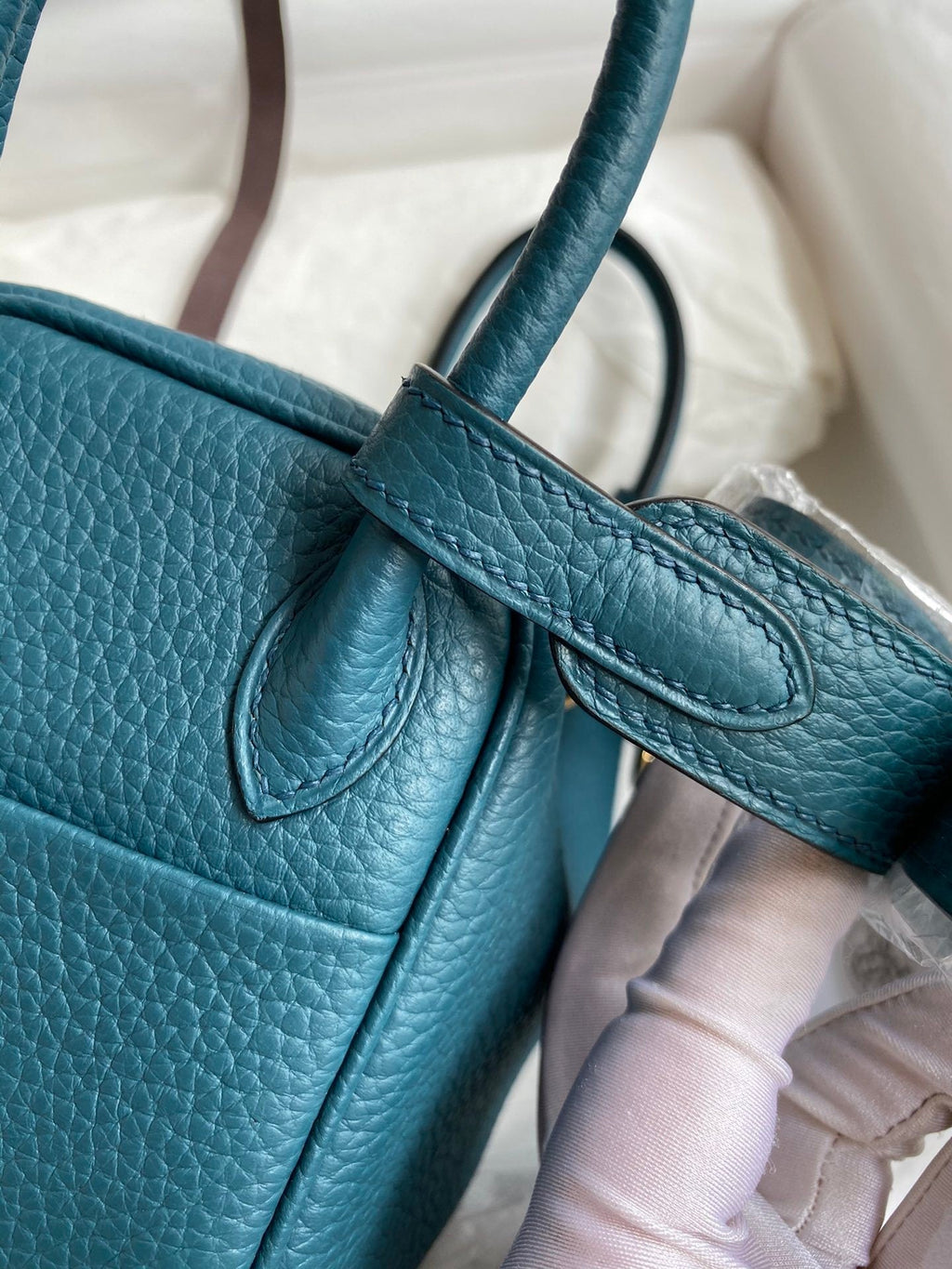 new-luxury-designer-bags-nm23039