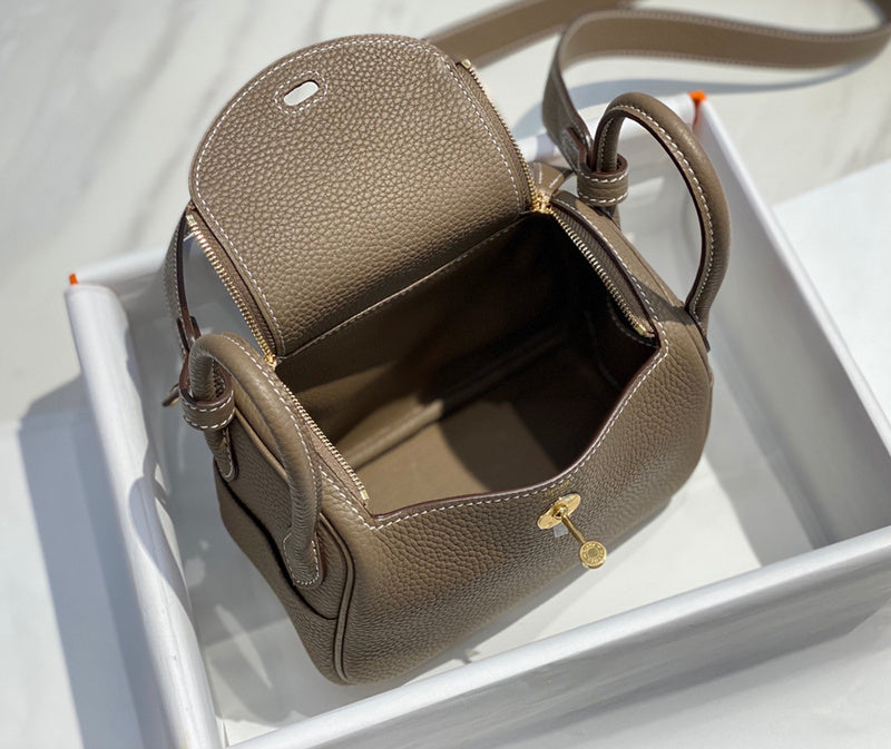new-luxury-designer-bags-nm23723