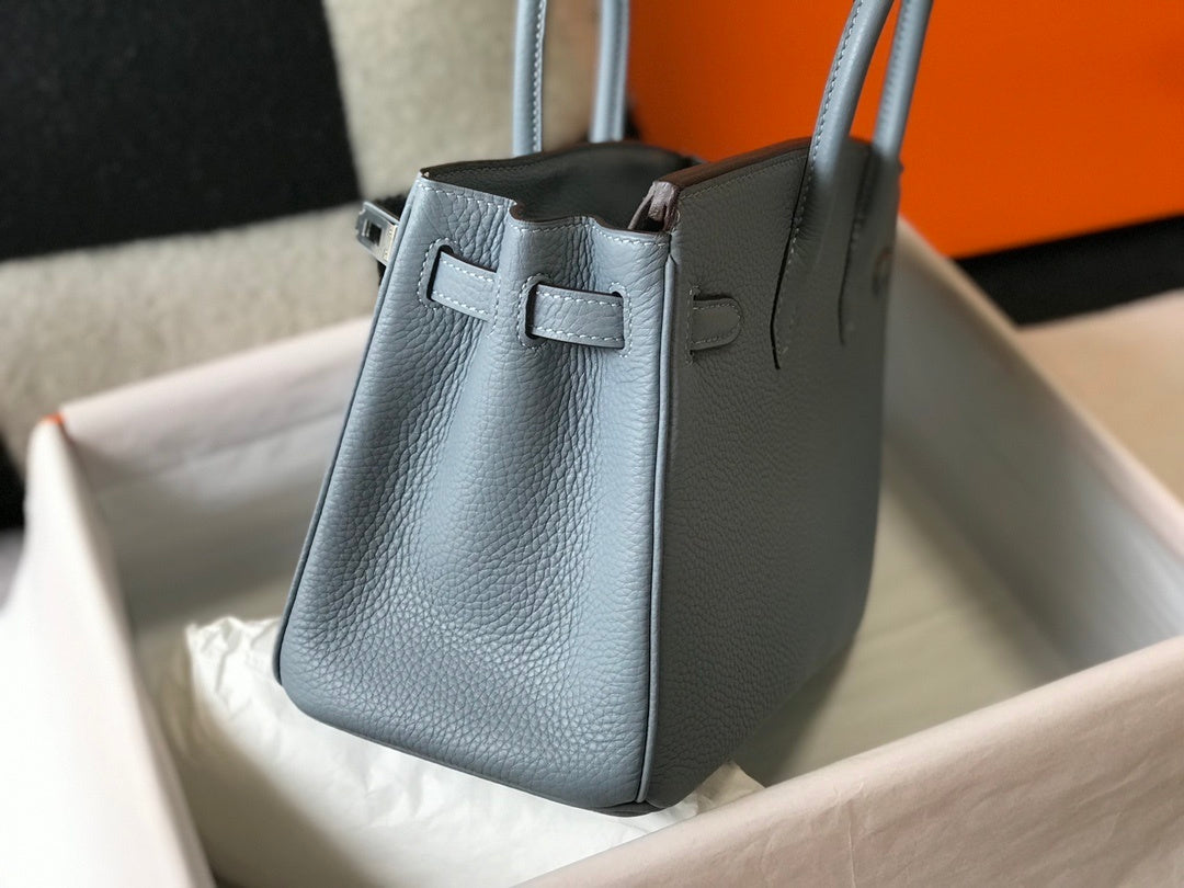 new-designer-premium-bags-nm23183