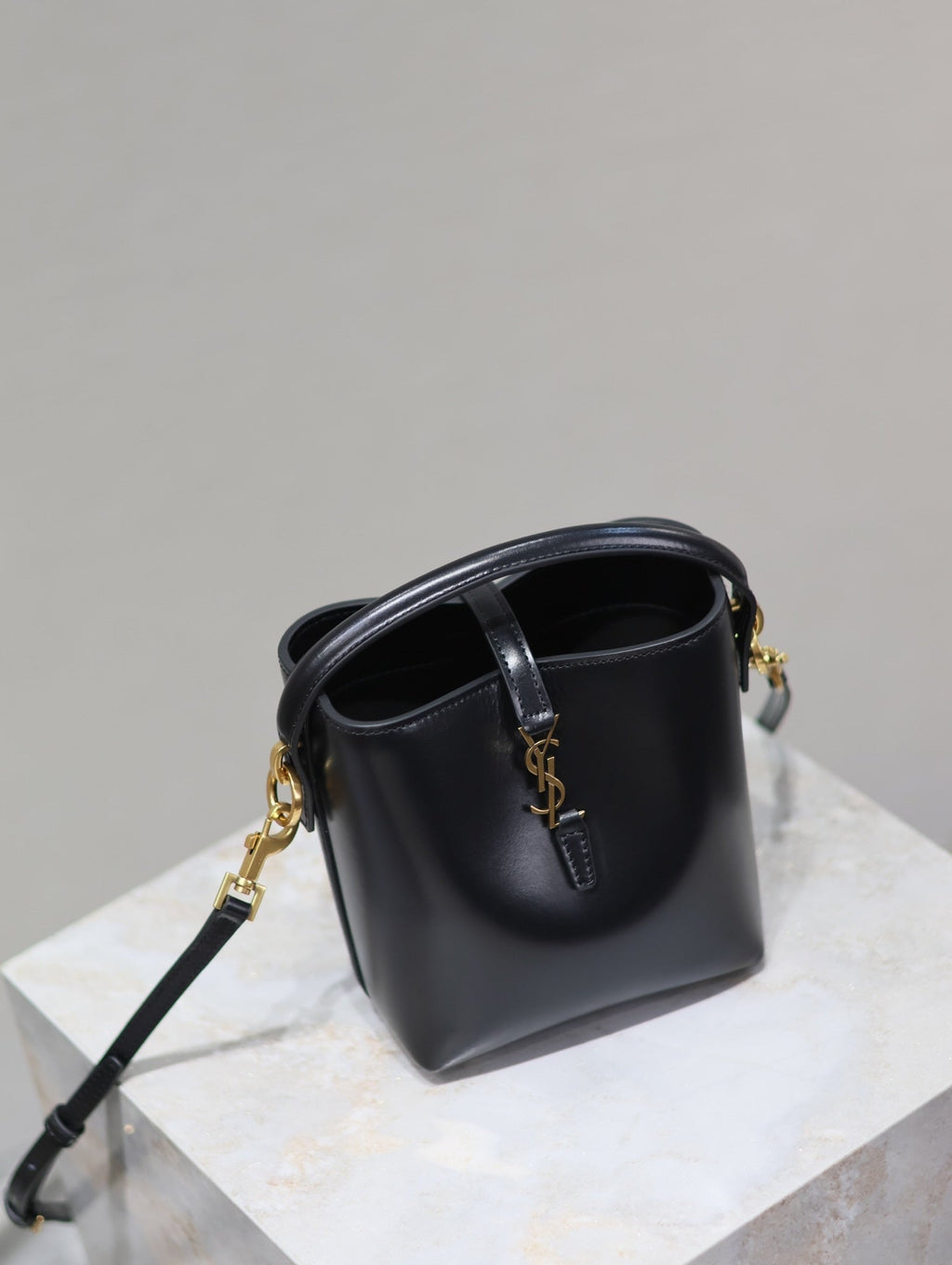 Ezyycart Bags - DESIGNER BAGS FOR WOMEN - AFFORDABLE LUXURY BAGS - 15331