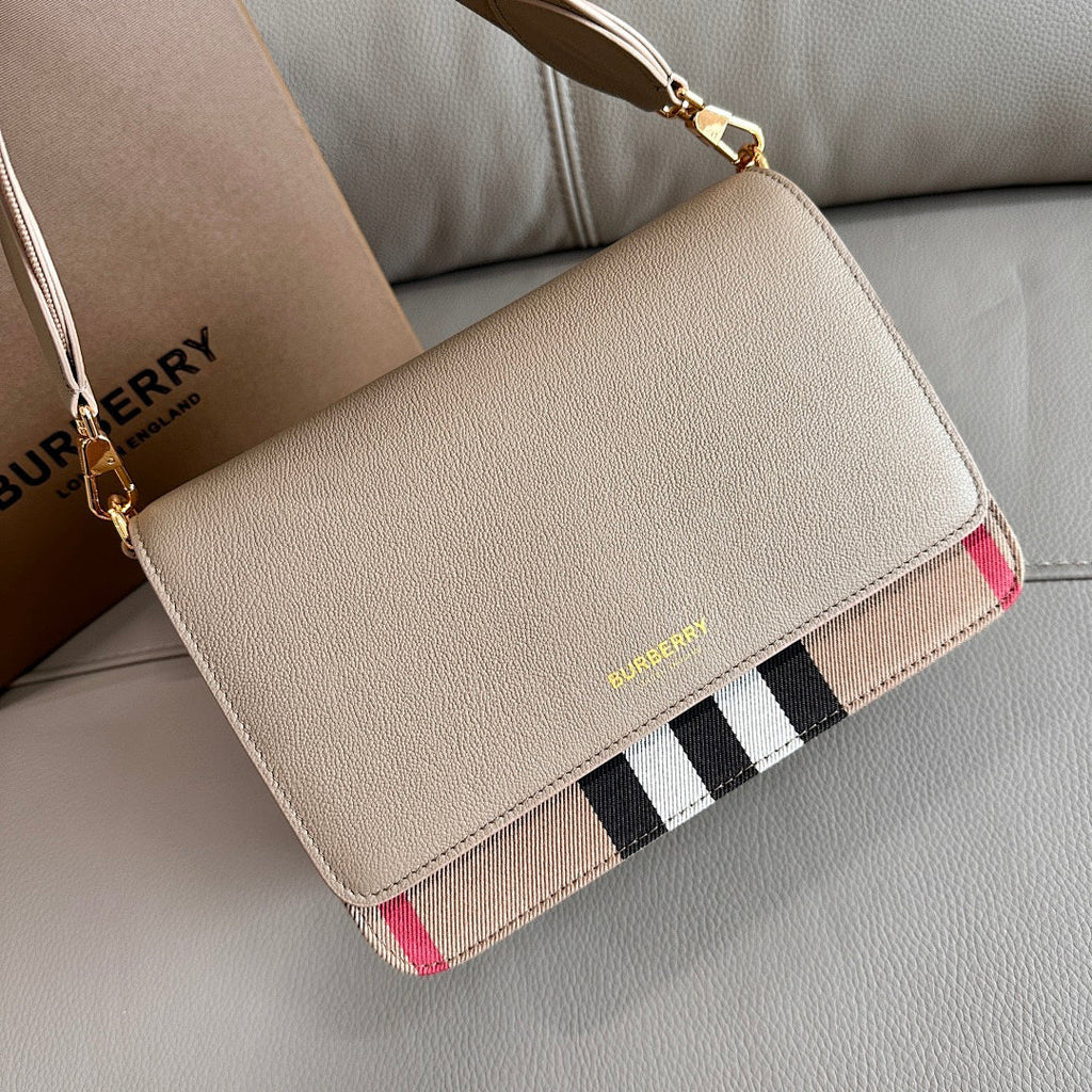 Ezyycart Bags - DESIGNER BAGS FOR WOMEN - AFFORDABLE LUXURY BAGS - 17499