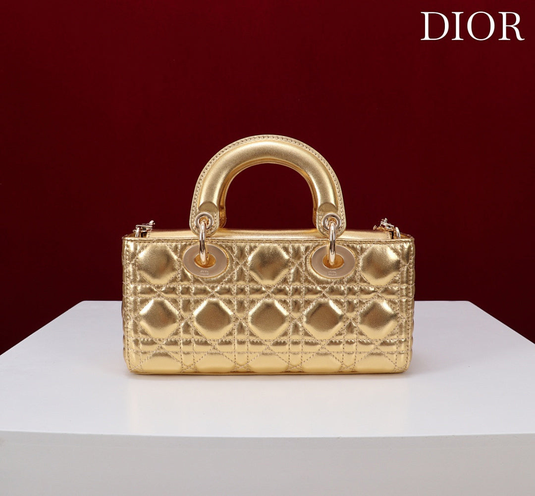 Anum Bags - DESIGNER BAGS FOR WOMEN - AFFORDABLE LUXURY BAGS - 18927