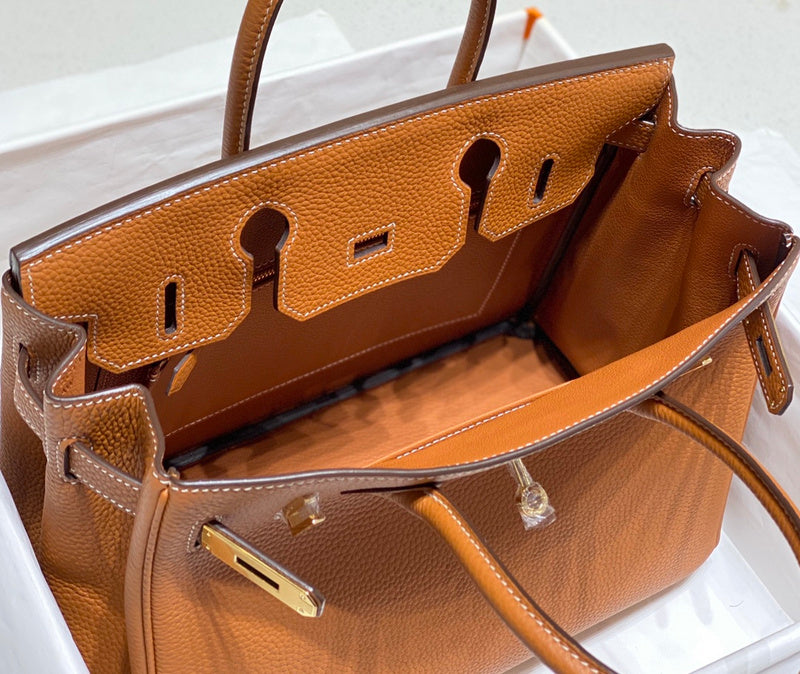 new-luxury-designer-bags-nm23696