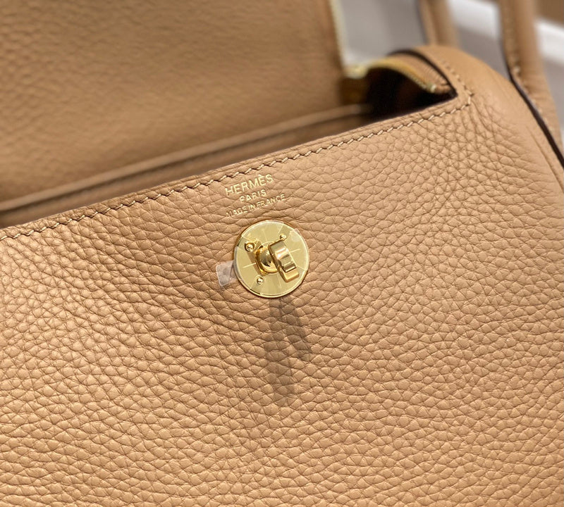 new-luxury-designer-bags-nm23541