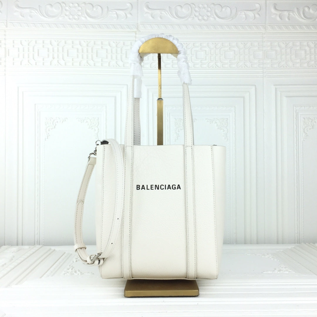 Ezyycart Bags new-luxury-designer-bags-nm24534