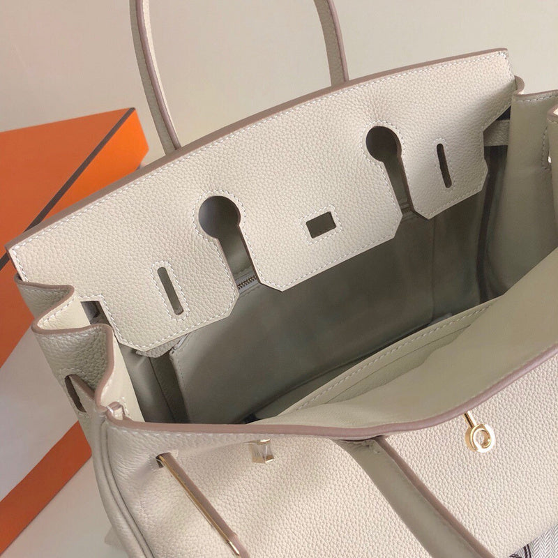 new-luxury-designer-bags-nm23765