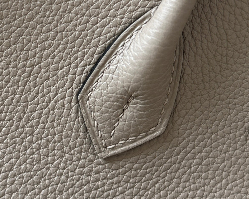 new-luxury-designer-bags-nm23405