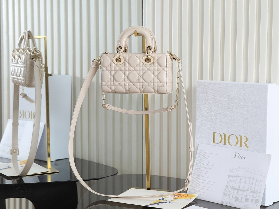 Ezyycart Bags - High-Quality Designer Products for You - AFFORDABLE LUXURY BAGS - 19054