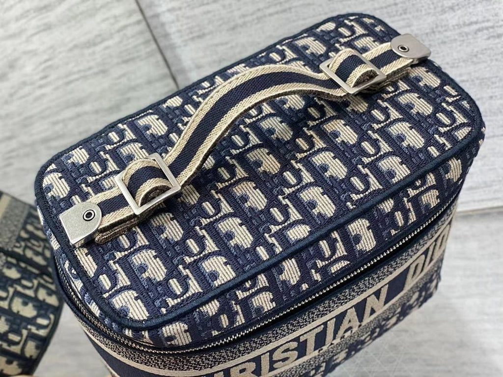 Ezyycart Bags - High-Quality Designer Products for You - AFFORDABLE LUXURY BAGS - 19090