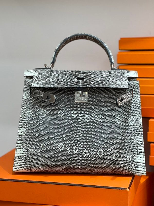 Anum Bags - High-Quality Designer Products for You - AFFORDABLE LUXURY BAGS - 20518
