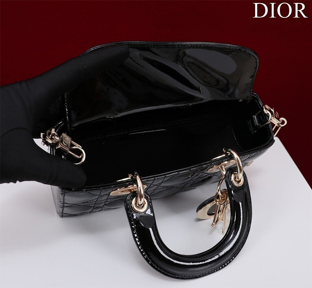 Ezyycart Bags - High-Quality Designer Products for You - AFFORDABLE LUXURY BAGS - 19042