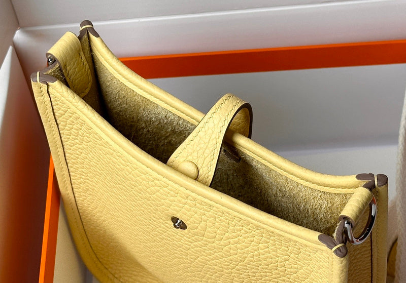 new-elite-designer-bags-nm23830