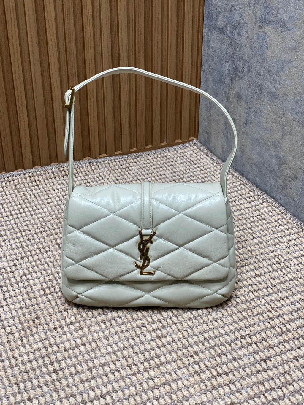 Ezyycart Bags - Best High-End Brands in One Place - AFFORDABLE LUXURY BAGS - 15040