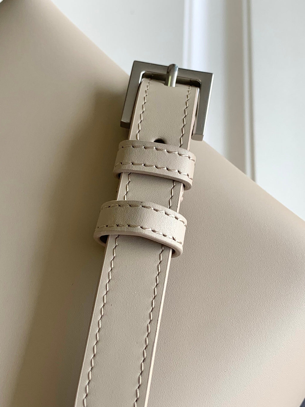 Ezyycart Bags - Best High-End Brands in One Place - AFFORDABLE LUXURY BAGS - 15208