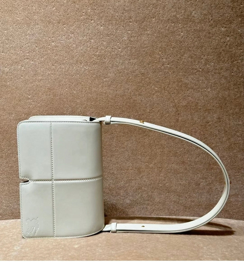 Ezyycart Bags - High-Quality Designer Products for You - AFFORDABLE LUXURY BAGS - 17122