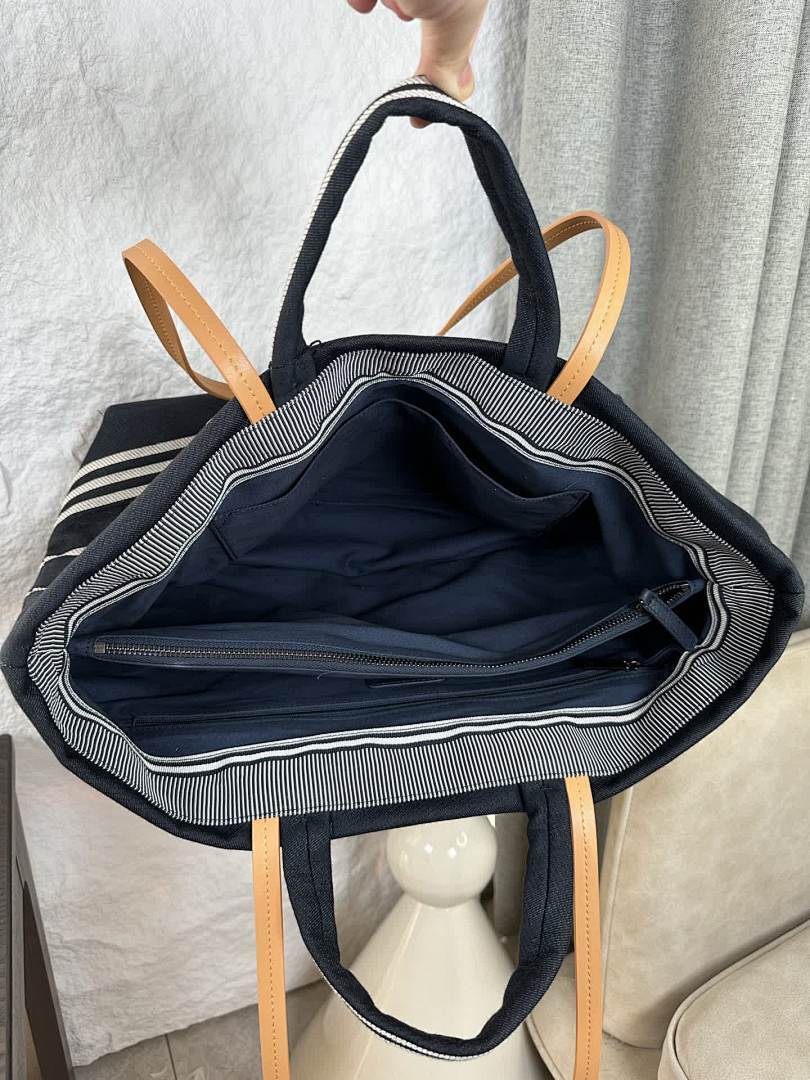 Anum Bags - DESIGNER BAGS FOR WOMEN - AFFORDABLE LUXURY BAGS - 17767