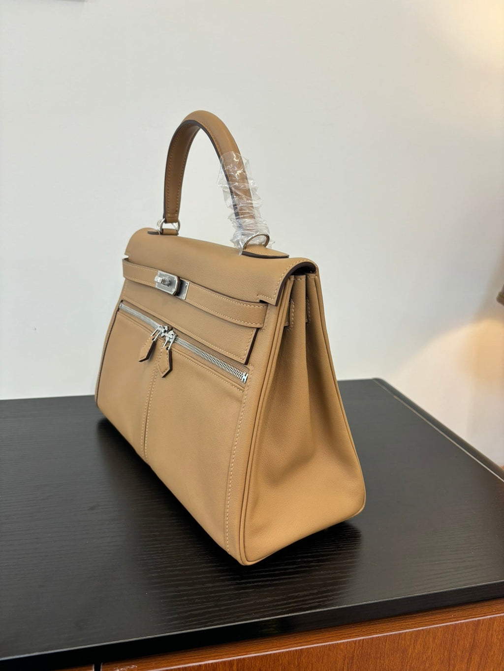 new-luxury-designer-bags-nm22944
