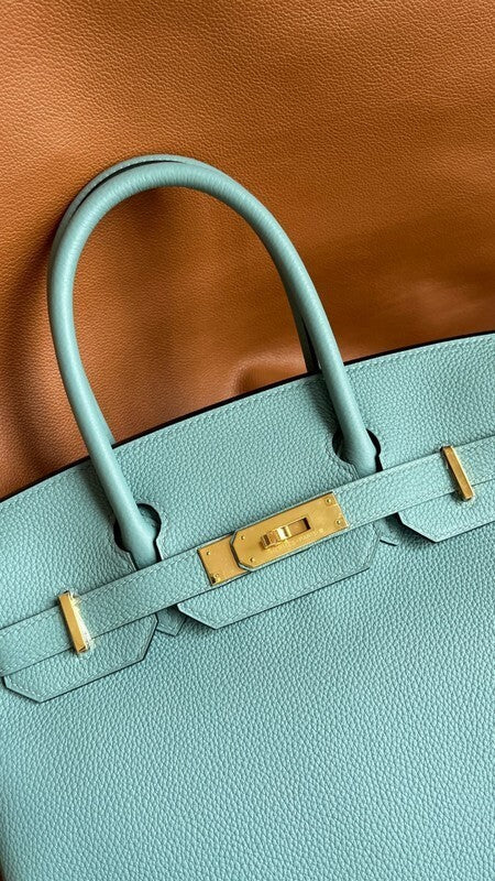 new-luxury-designer-bags-nm23681