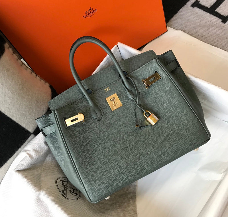 new-luxury-designer-bags-nm23785