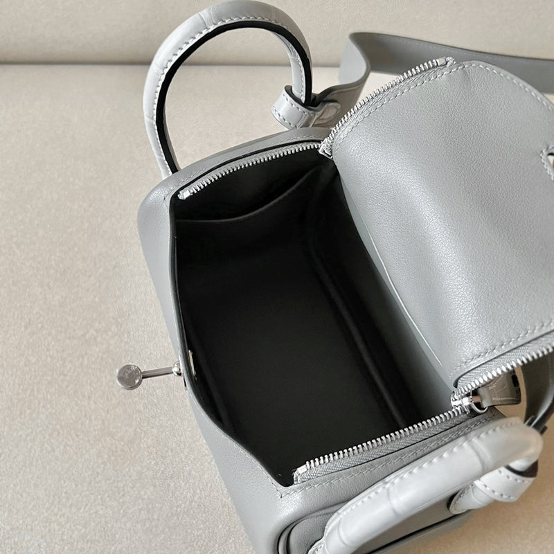 new-luxury-designer-bags-nm23885