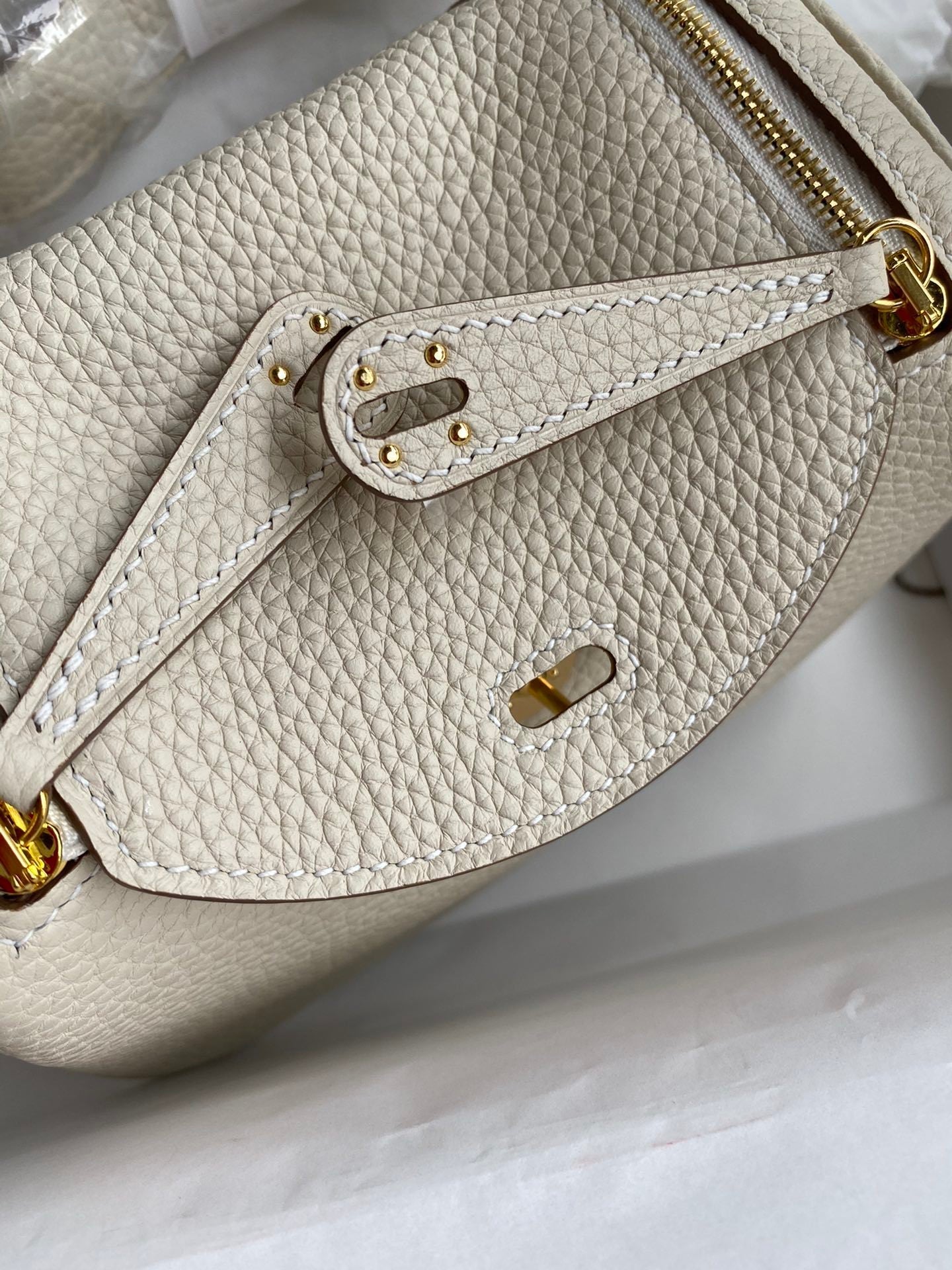 new-luxury-designer-bags-nm23030