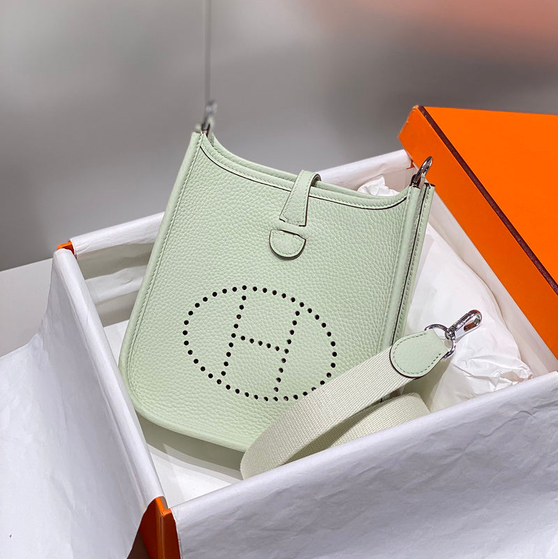 new-designer-premium-bags-nm23745